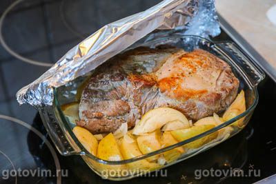 Запеченная свинина с соусом из яблок с горчицей и медом, Шаг 04