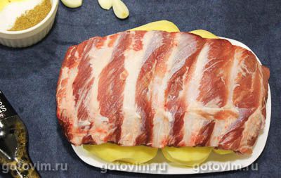 Свиные ребрышки с картошкой в казане, запеченные в духовке, Шаг 01