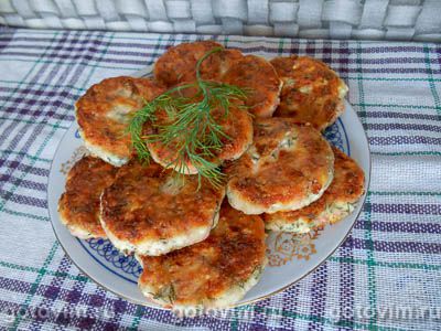 Несладкие сырники с укропом и колбасой. Фото-рецепт