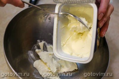 Тарталетки со сливочным сыром, красной рыбой и икрой, Шаг 01
