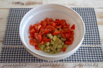 Теплый салат с баклажанами, помидорами и кабачками, Шаг 03