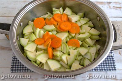 Теплый салат с баклажанами, помидорами и кабачками, Шаг 04