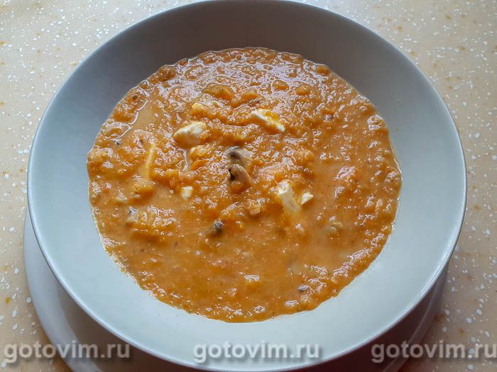 Тыквенный суп-пюре с грибами. Фотография рецепта