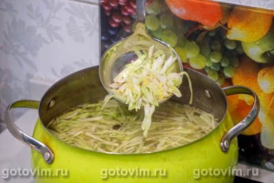 Томатный суп с говядиной, пшеном и свежей капустой, Шаг 07