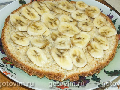 Бисквитный торт с бананами, Шаг 05