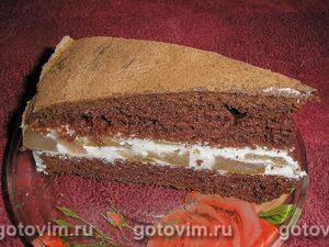 Шоколадный торт с кремом-суфле и грушами