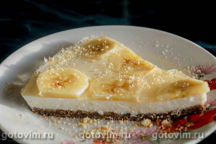 Творожный торт с бананами в желе. Фотография рецепта