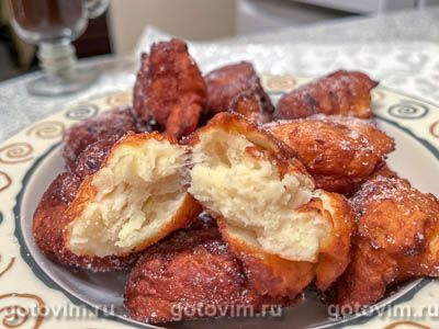Творожные пончики из рикотты с лимонной цедрой