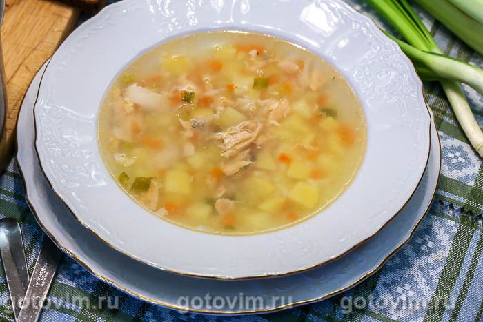 Уха из горбуши с рисом и яйцом, рецепт с фото — privilegiya26.ru