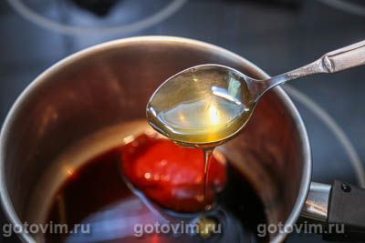 Утка, запеченная в рукаве с глазурью из соевого соуса с медом и апельсиновым соком, Шаг 05