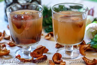 Узвар из боярышника с яблоками