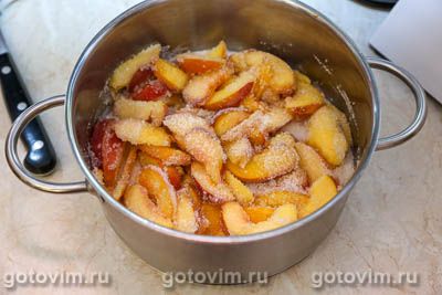 Варенье из персиков с красной смородиной, Шаг 02