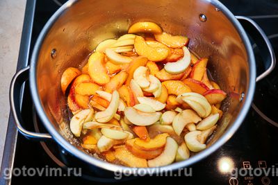 Варенье из персиков с яблоками , Шаг 04