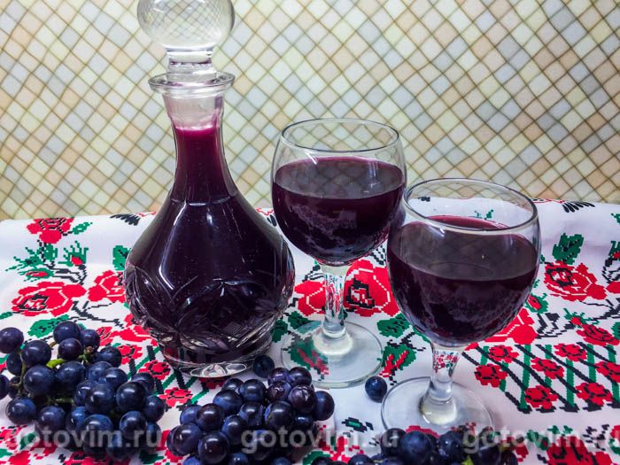 Домашнее вино из винограда. Фотография рецепта