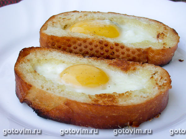 Яичница в хлебе. Фотография рецепта