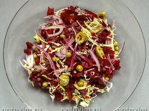Овощной салат из свеклы с пекинской капу