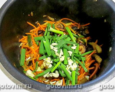 Закуска из сухих грибов шиитаке и корейской моркови в мультиварке, Шаг 08