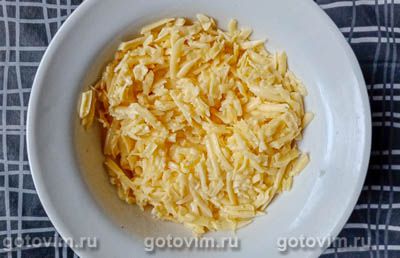 Рулетики из куриного филе с сыром в панировке «Камыши», Шаг 03