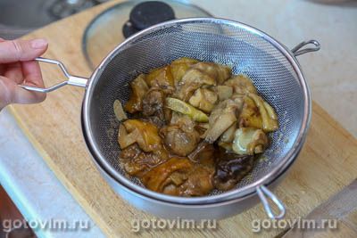 Запеканка из картофельного пюре с солеными грибами , Шаг 01