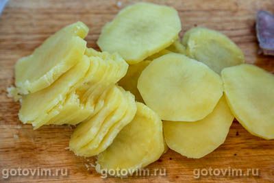 Картофельная запеканка с вареным языком с грибной подливкой, Шаг 03