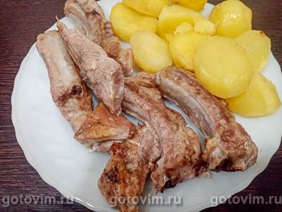 Свиные ребрышки с картофелем, запеченные в фольге , Шаг 05