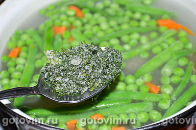 Суп-пюре из зеленого горошка с курицей, Шаг 05
