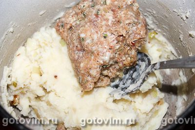 Пирожки с картошкой и мясом жаренные во фритюре, Шаг 05